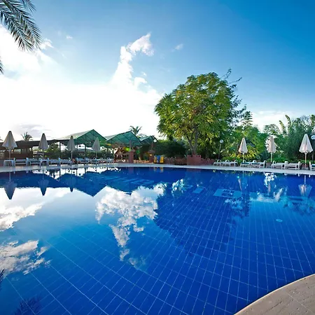 Mc Mahberi Hotel 4*