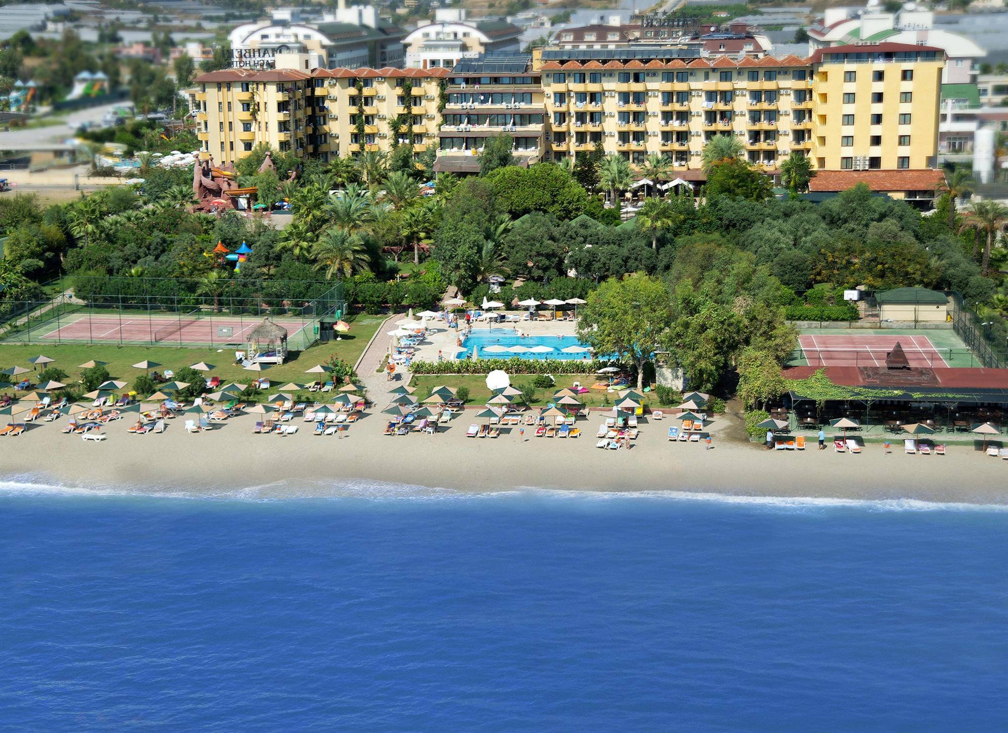 Beach hotel 4. Махбери Бич отель Турция. Отель MC Mahberi Beach 4. Отель МС Махбери Турция Аланья. Mahberi Beach Hotel 4* Конаклы, Алания.